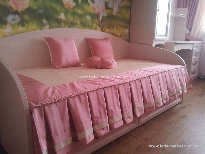 Выбираем кровать для детской комнаты